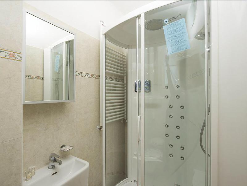 Hotel Villa Linda - Family Hotel - Nuova Costruzione Antisismica Ριτσόνε Εξωτερικό φωτογραφία