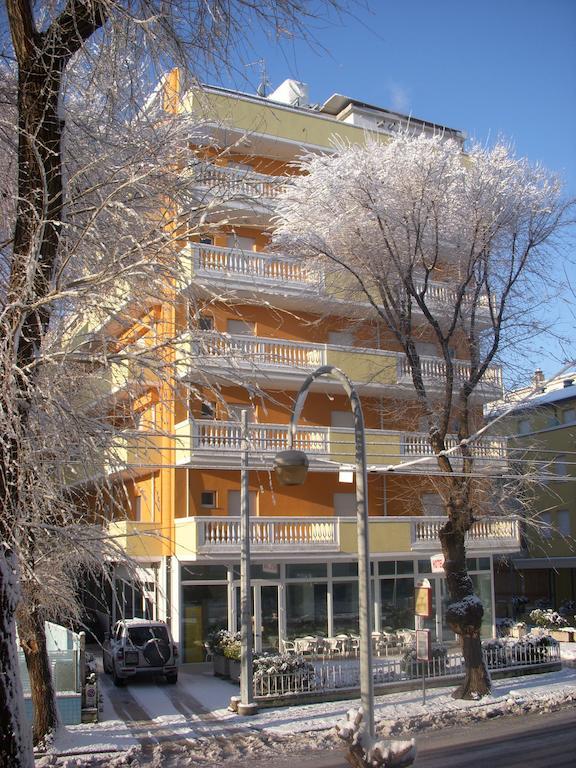 Hotel Villa Linda - Family Hotel - Nuova Costruzione Antisismica Ριτσόνε Εξωτερικό φωτογραφία