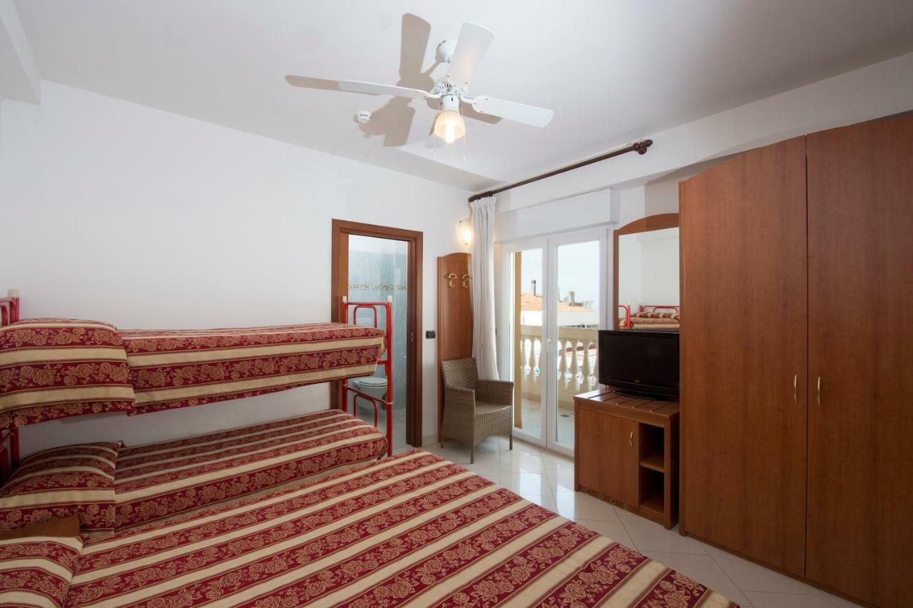 Hotel Villa Linda - Family Hotel - Nuova Costruzione Antisismica Ριτσόνε Εξωτερικό φωτογραφία